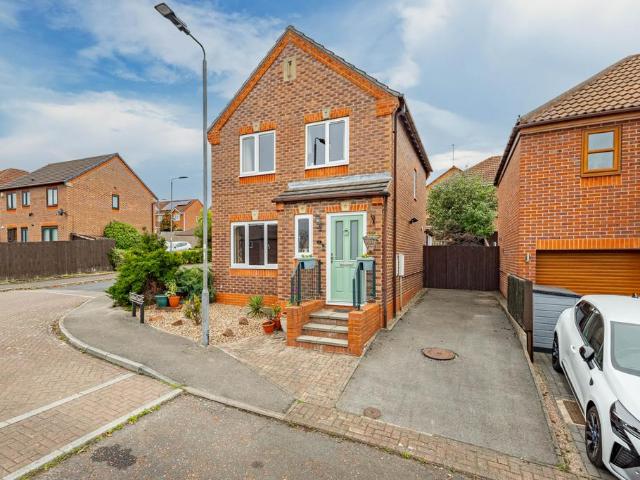 House for sale in Wrenthorpe, Wakefield