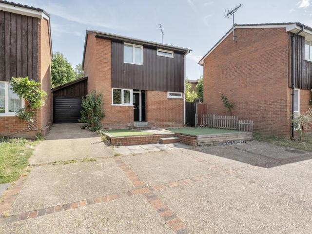 House for sale in Easthampstead, Bracknell