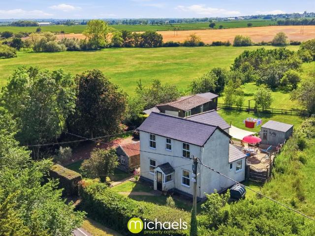 House for sale in Fordham Heath, Essex