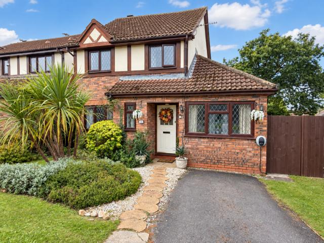 House for sale in Upper Loughor, Gorseinon