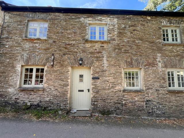 House for sale in Strode, Devon