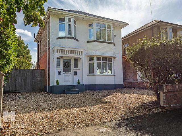 House for sale in Kinson, Bournemouth