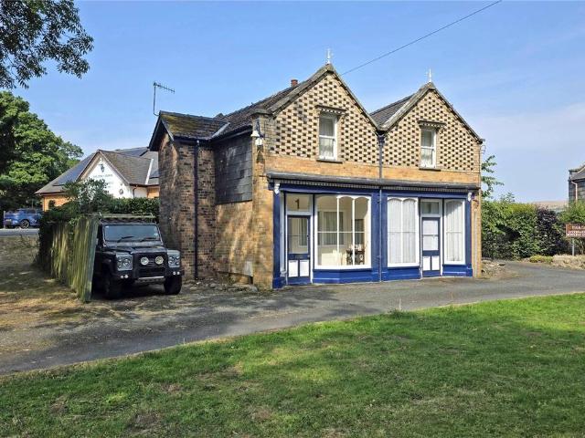 House for sale in Llandrindod Wells