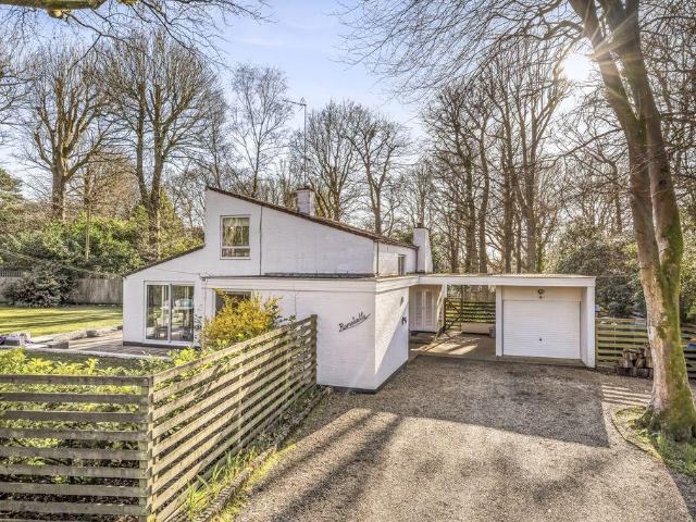 House for sale in Perryfields, West Sussex