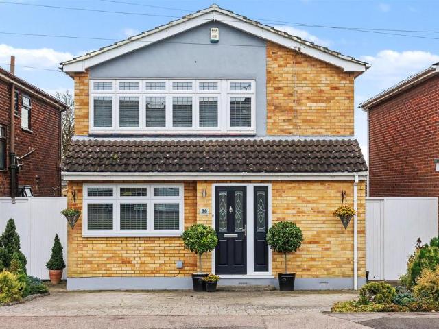 House for sale in Ashingdon, Barling
