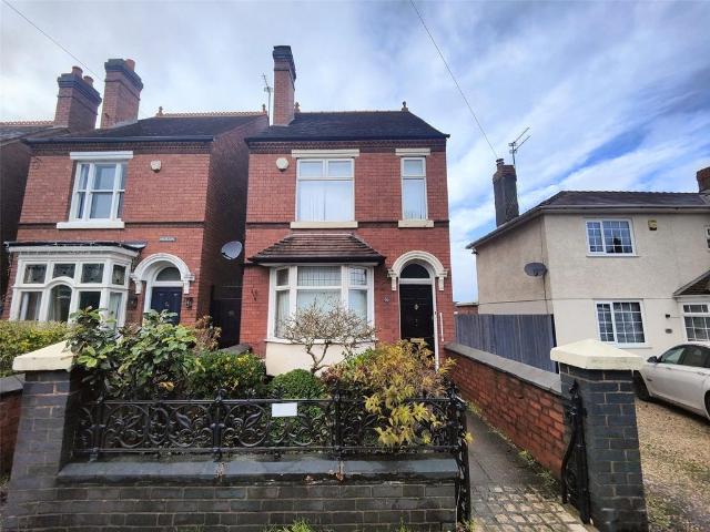 House for sale in Landywood, Great Chatwell