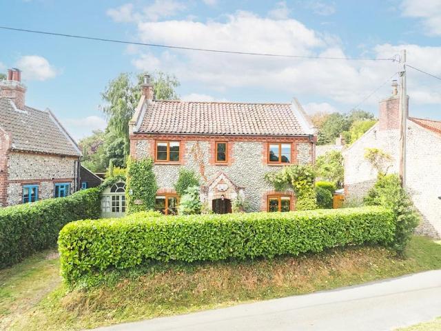 House for sale in Comers, Norfolk