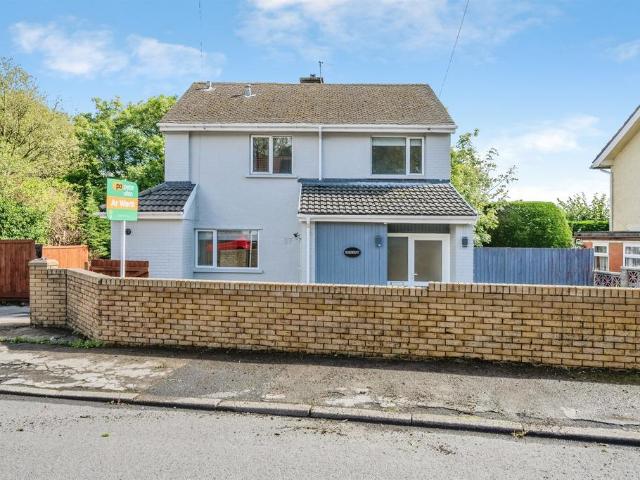 House for sale in Rassau