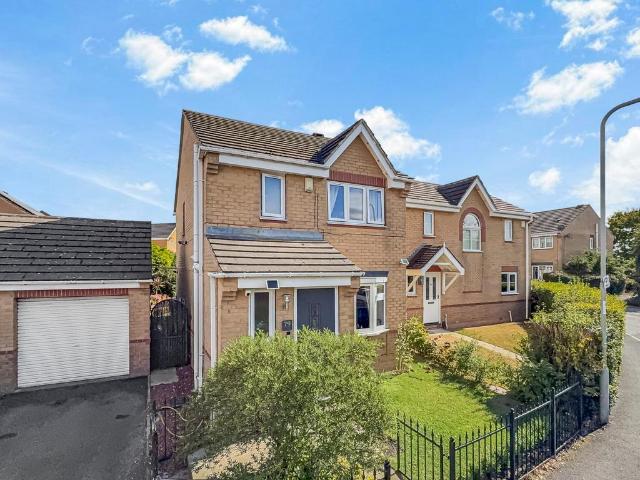 House for sale in Bierley, West Yorkshire
