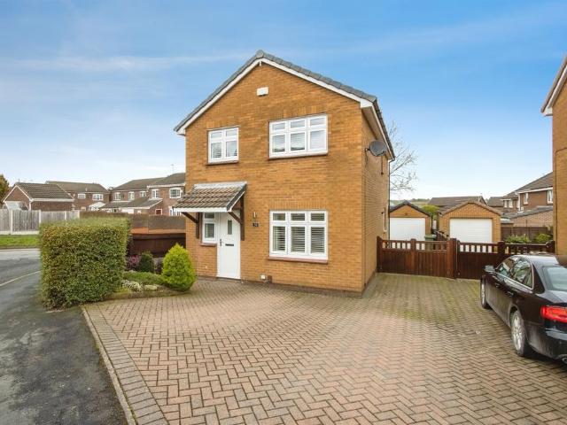 House for sale in Austhorpe, West Yorkshire