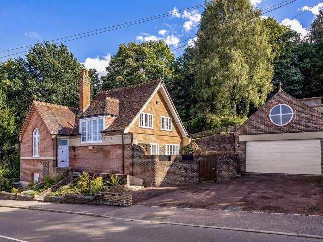 House for sale in Lamberhurst, Tunbridge Wells