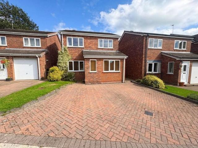 House for sale in Holmes Chapel