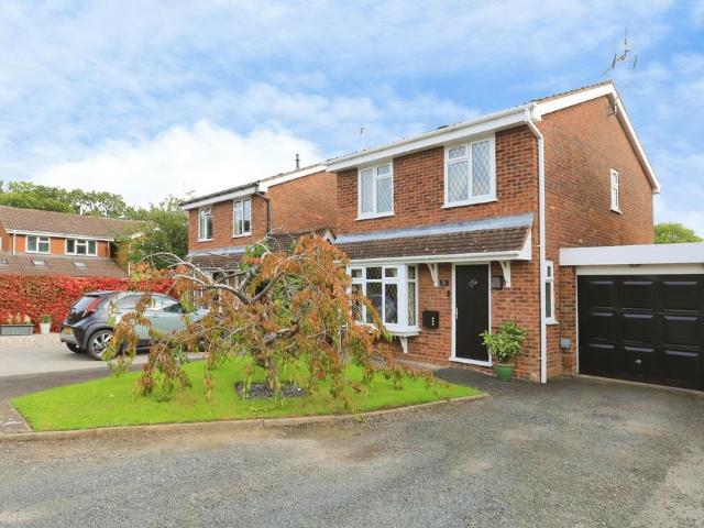 House for sale in Perton, South Staffordshire