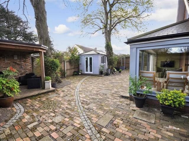 House for sale in Wigmore, Gillingham