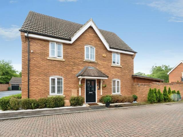 House for sale in Calvert, Buckinghamshire