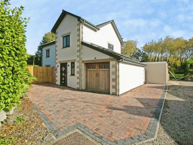 House for sale in Tuckingmill, Camborne