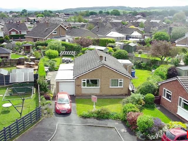 House for sale in Denbigh