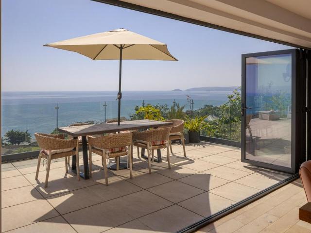 House for sale in Downderry, Cornwall