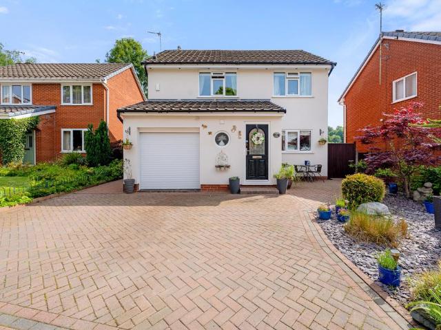 House for sale in Lee Bank, Greater Manchester