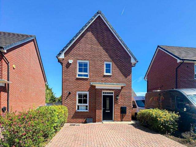 House for sale in Huyton, Knowsley