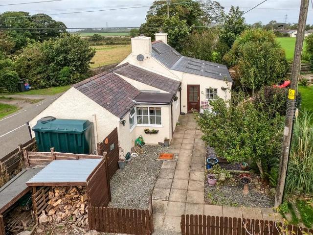 House for sale in Llanddyfnan, Llanfihangel Tre'r Beirdd