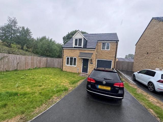 House for sale in Lidget Green, Bradford
