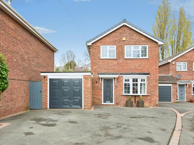 House for sale in East Midlands