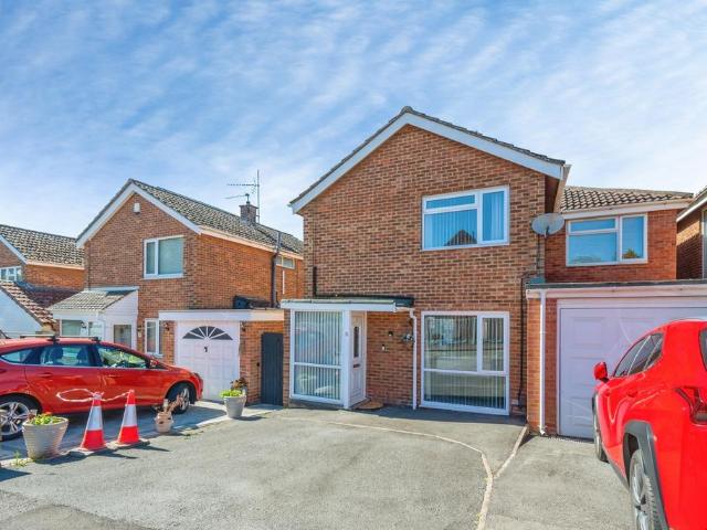 House for sale in Shelton Lock, East Midlands