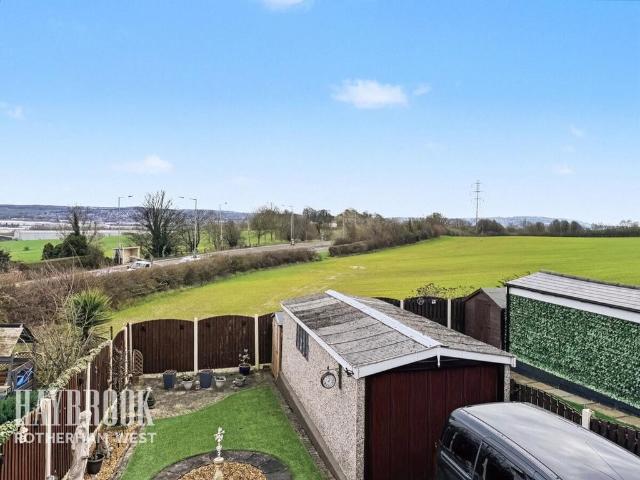 House for sale in Greasbrough, South Yorkshire