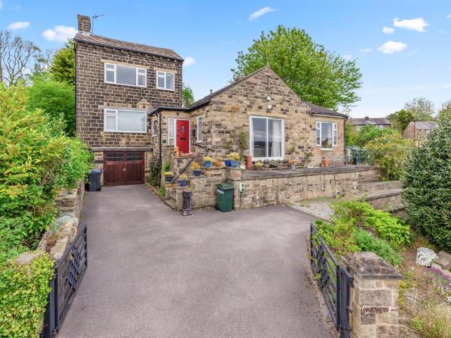 House for sale in Bingley, West Yorkshire