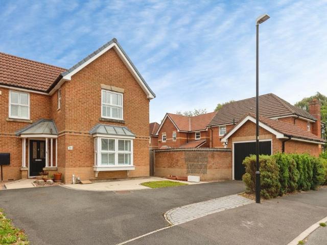 House for sale in Andertons Mill, Lancashire