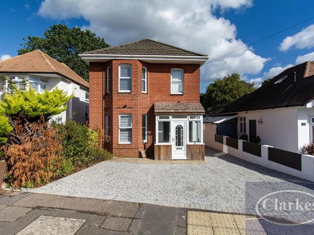 House for sale in Kinson, Bournemouth