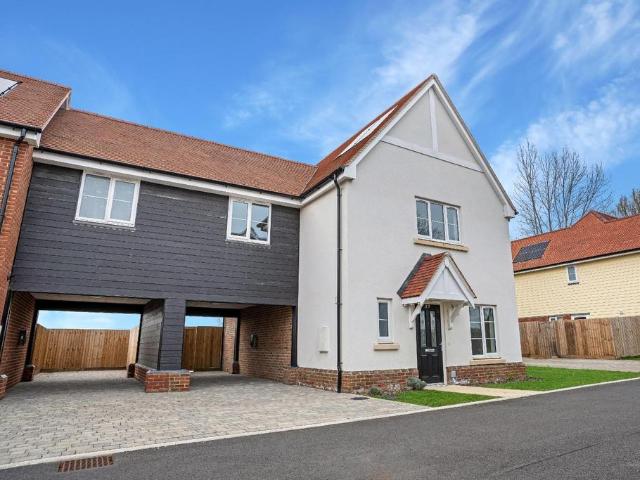 House for sale in Felsted, Felsted