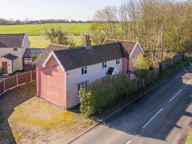 House for sale in Bedingfield, Suffolk
