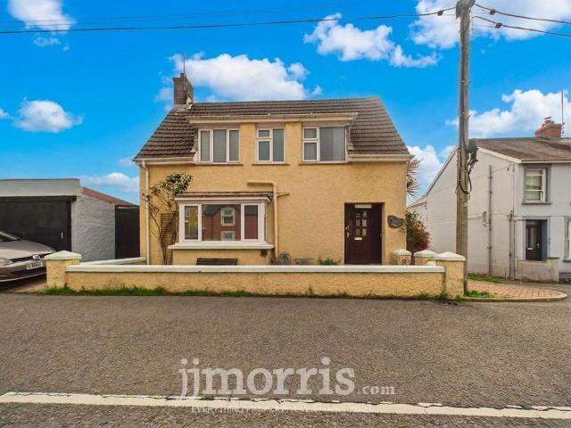 House for sale in Goodwick