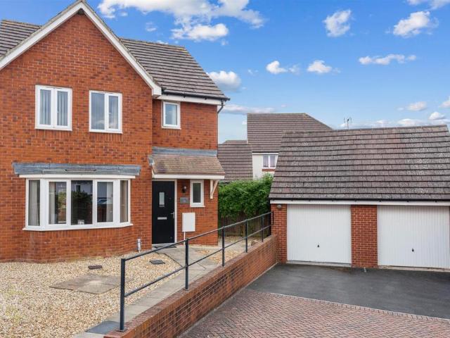 House for sale in Hampton, Wychavon