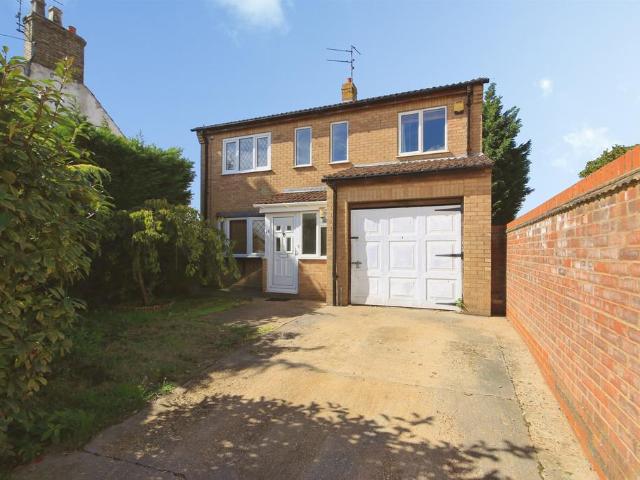 House for sale in Farcet, Huntingdonshire