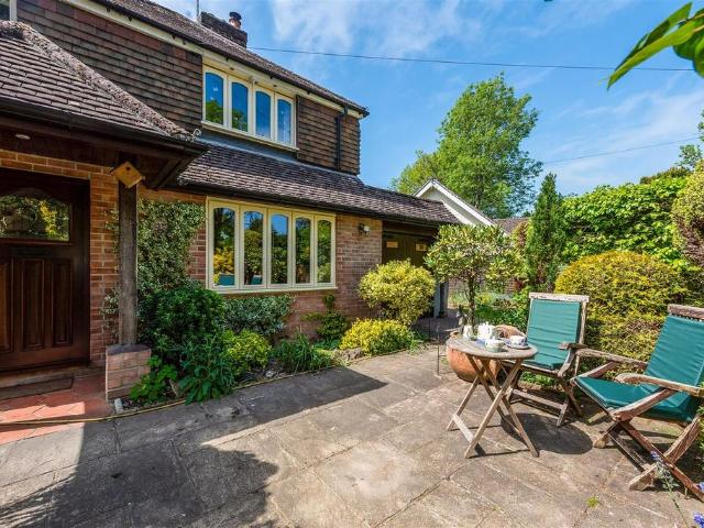 House for sale in Aldingbourne, Clapham