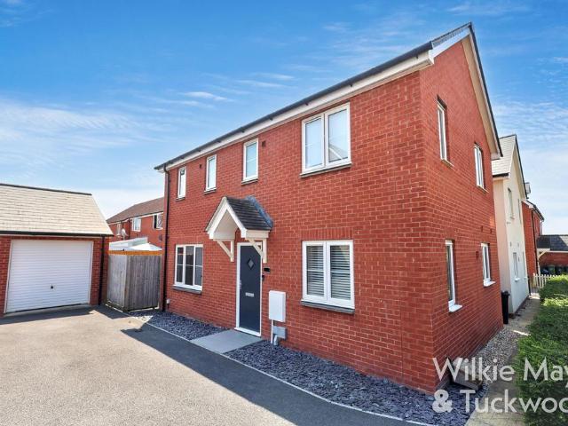 House for sale in North Petherton, Somerset