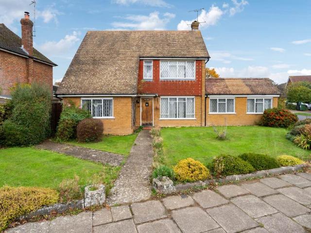 House for sale in New Mill, Pouchen End