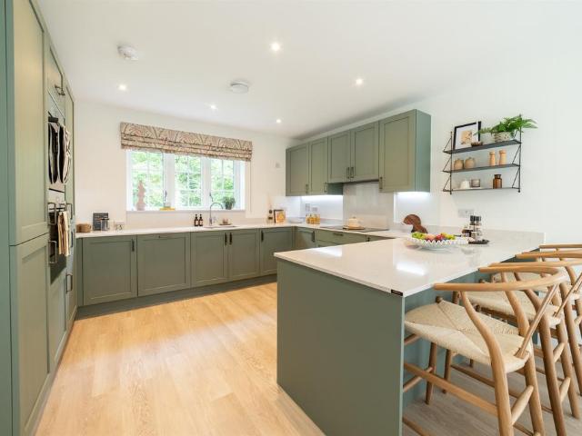 House for sale in Barton Stacey, Hampshire