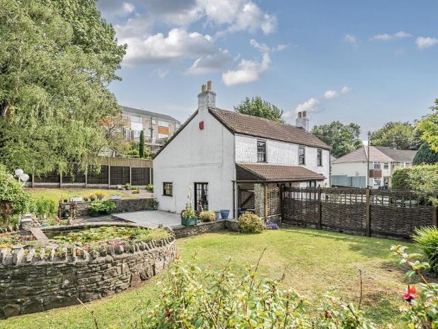 House for sale in Feckenham, City Of Bristol