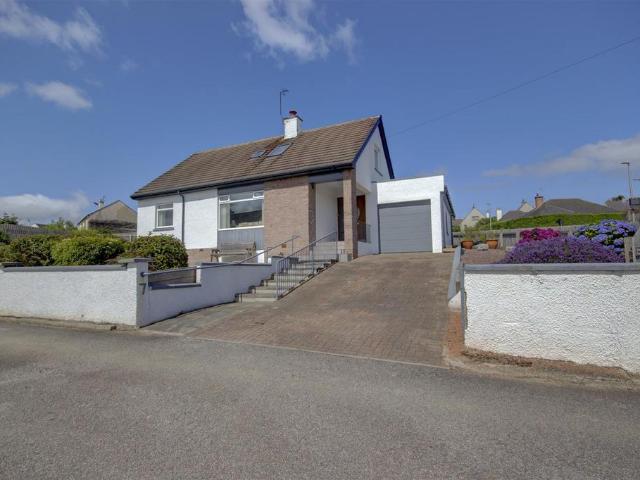 House for sale in Dingwall, Scotland