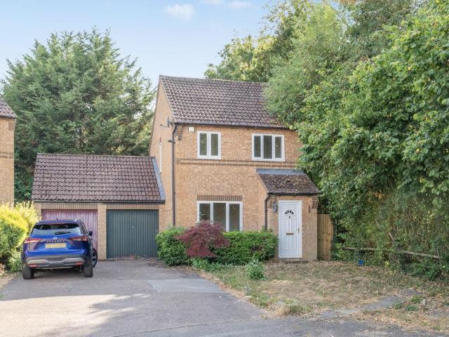 House for sale in Shenley Brook End, Milton Keynes