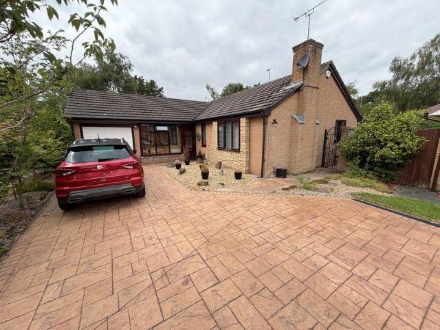House for sale in Westwood Park, Rossmore