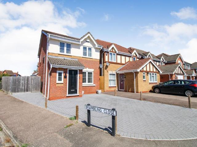 House for sale in Sandy, Bedfordshire
