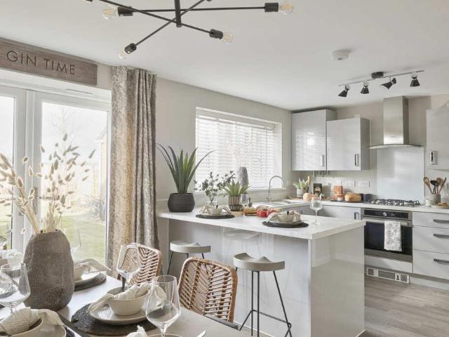 House for sale in Caldermoor, Burnedge