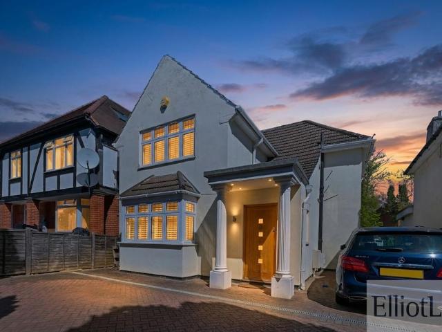 House for sale in Sudbury, Greater London
