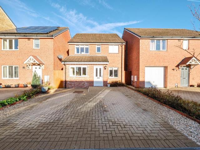 House for sale in St Andrews Ridge, Broad Blunsdon