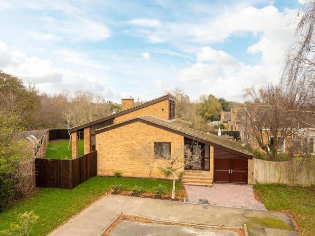 House for sale in Bedford